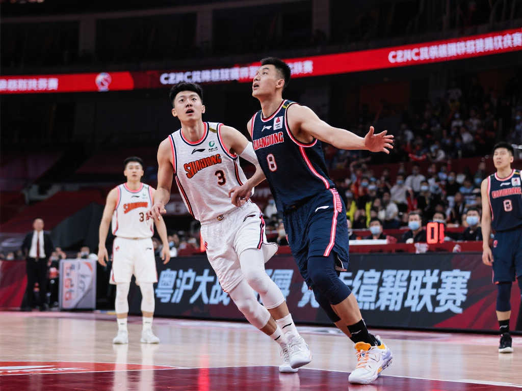 及冰雪运动 及冰雪运动